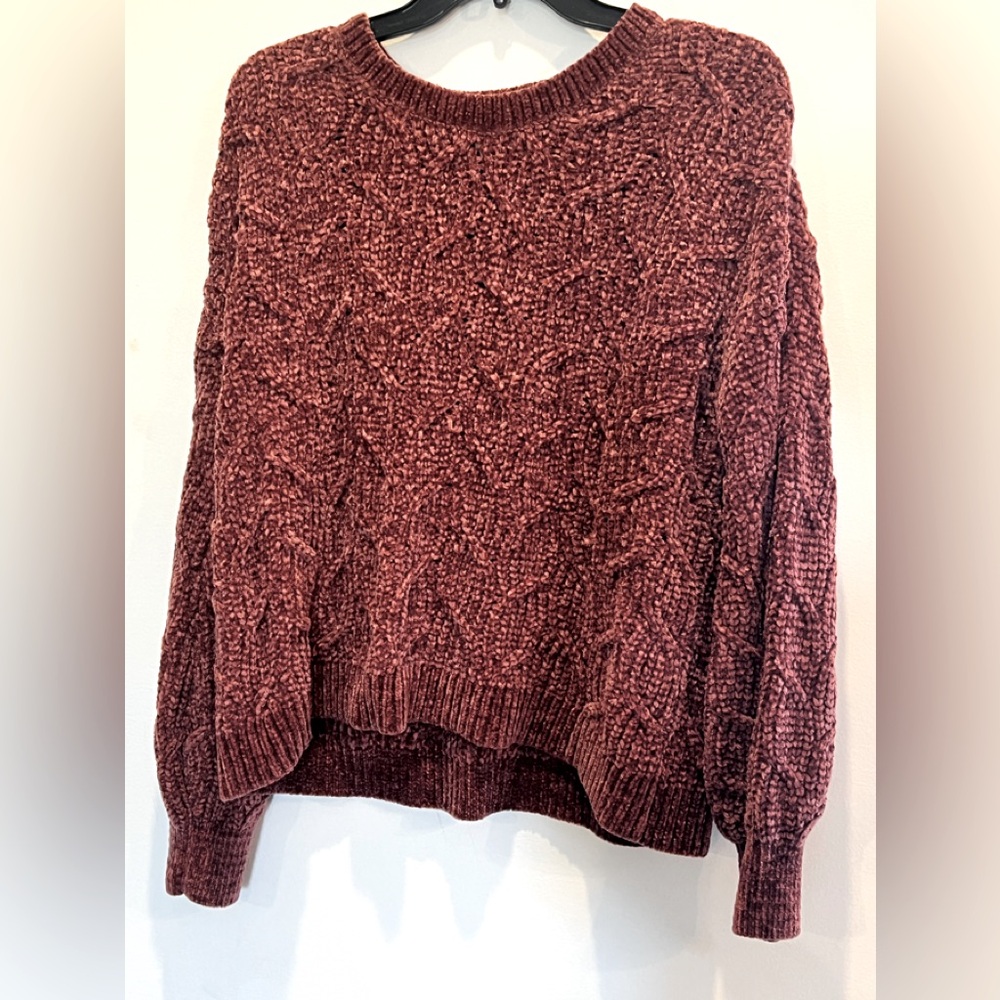 Pink Rose chenille feel sweater large